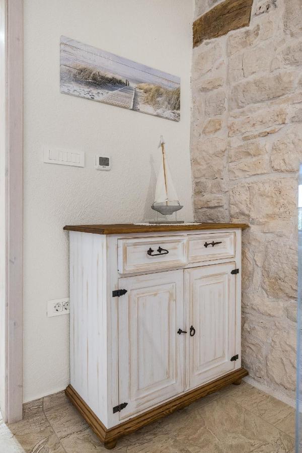 Stone House Dijana Istria Sveti Lovrec Holiday home *
