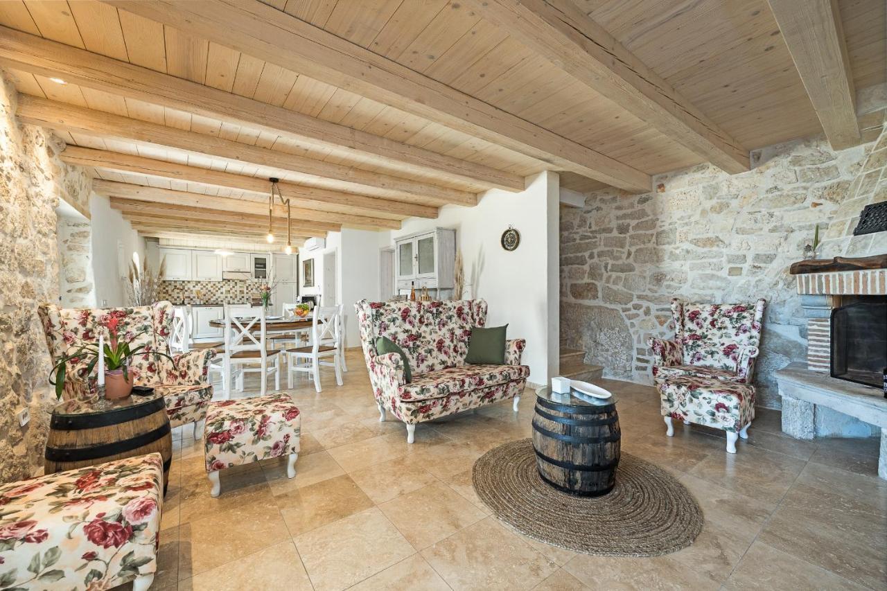 Stone House Dijana Istria Sveti Lovrec Holiday home *